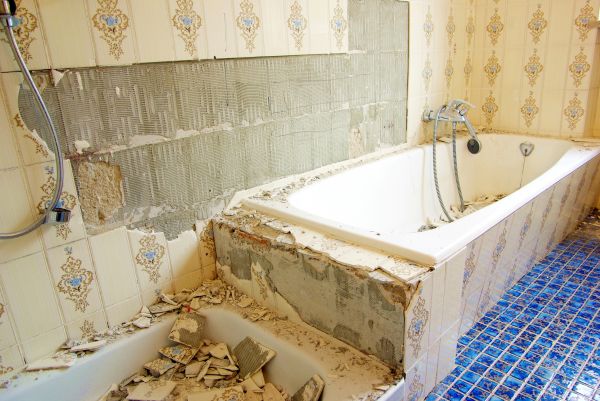 Bathtub Demolition in Fishers